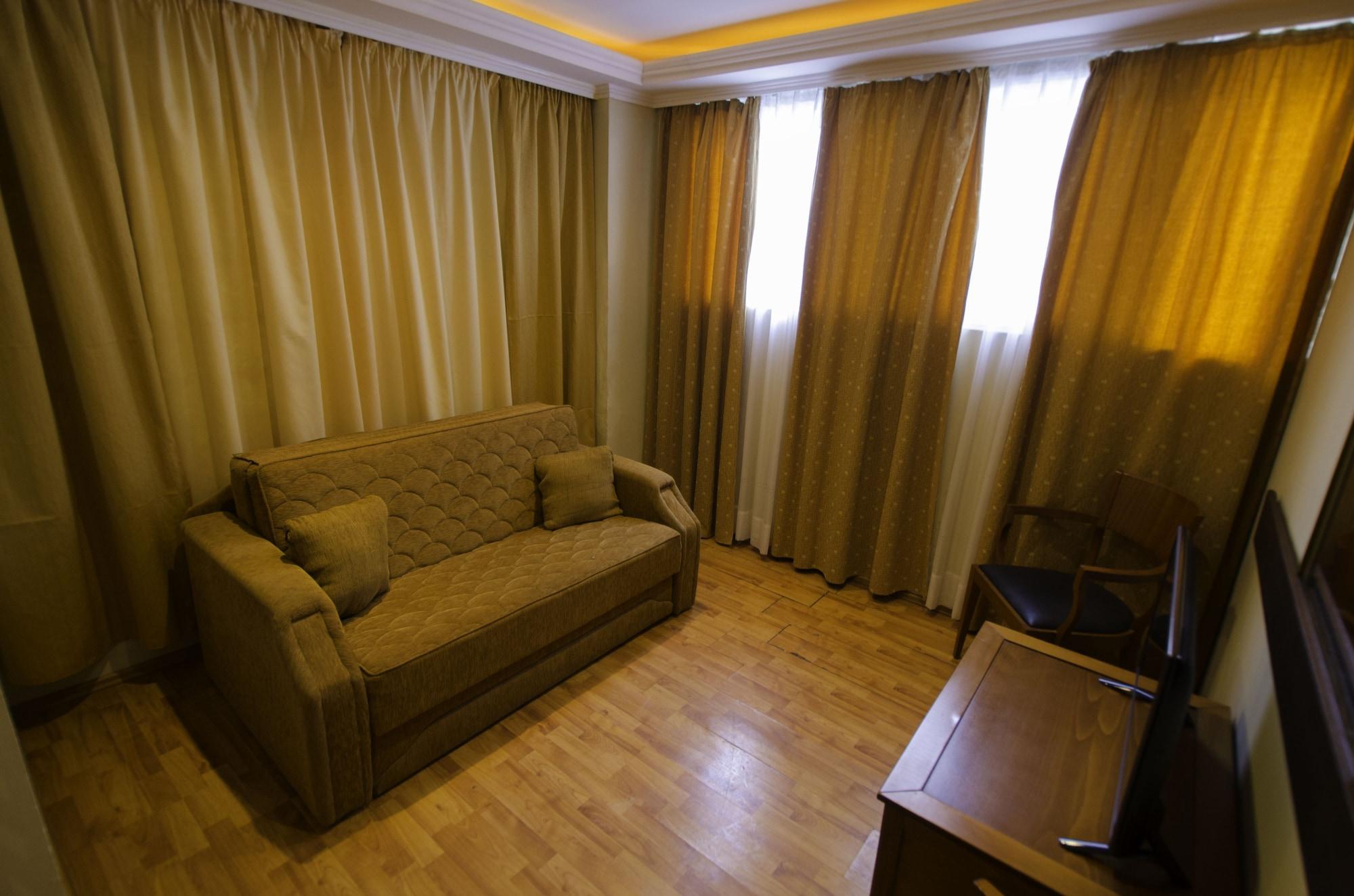 Hotell Lydia 3*